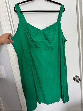 Old Navy Green V-Neck Sundress
